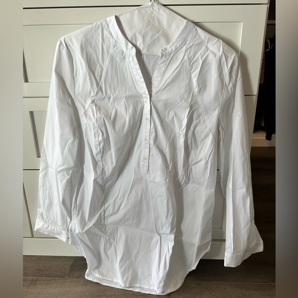 Tribal brand white button-up tunic
